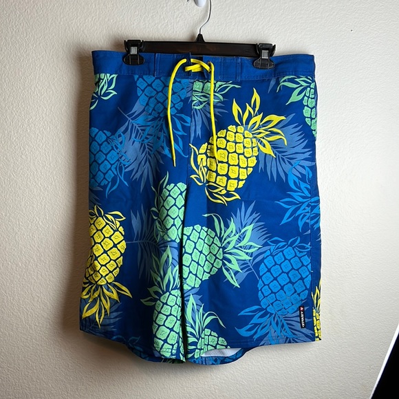 Airwalk Other - Airwalk Mens Swim Trunks Shorts Pineapple Print Worn Once! Size Large L